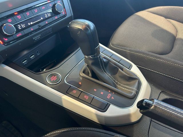 Fahrzeugabbildung Seat Arona AUTOMATIK+NAVI+SHZ+PDC+LED Arona Xcellence