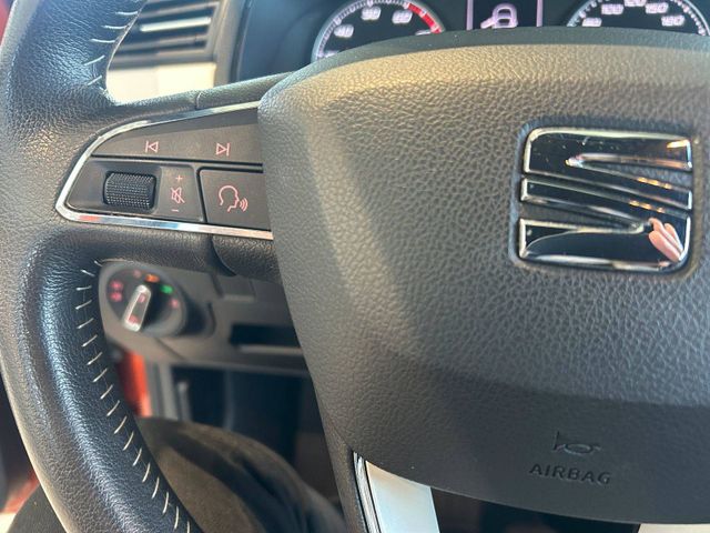 Fahrzeugabbildung Seat Arona AUTOMATIK+NAVI+SHZ+PDC+LED Arona Xcellence