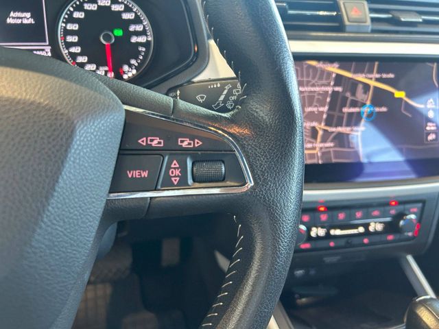 Fahrzeugabbildung Seat Arona AUTOMATIK+NAVI+SHZ+PDC+LED Arona Xcellence