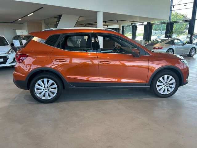 Fahrzeugabbildung Seat Arona AUTOMATIK+NAVI+SHZ+PDC+LED Arona Xcellence