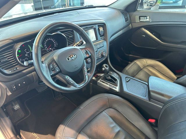 Fahrzeugabbildung Kia Optima AUTOMATIK+NAVI+KAMERA+LEDER+PANO Optima S