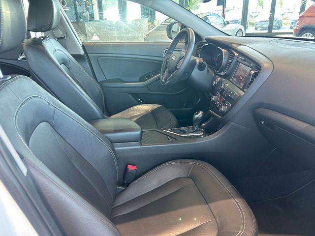 Fahrzeugabbildung Kia Optima AUTOMATIK+NAVI+KAMERA+LEDER+PANO Optima S