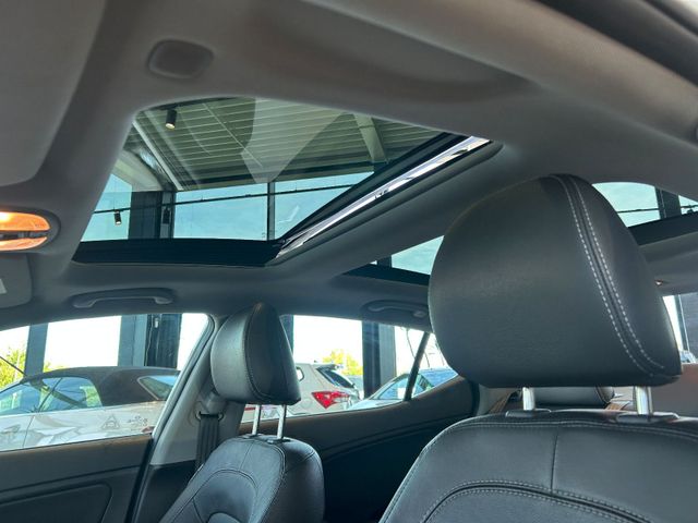 Fahrzeugabbildung Kia Optima AUTOMATIK+NAVI+KAMERA+LEDER+PANO Optima S