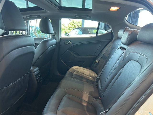 Fahrzeugabbildung Kia Optima AUTOMATIK+NAVI+KAMERA+LEDER+PANO Optima S