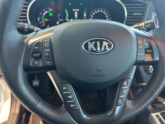 Fahrzeugabbildung Kia Optima AUTOMATIK+NAVI+KAMERA+LEDER+PANO Optima S