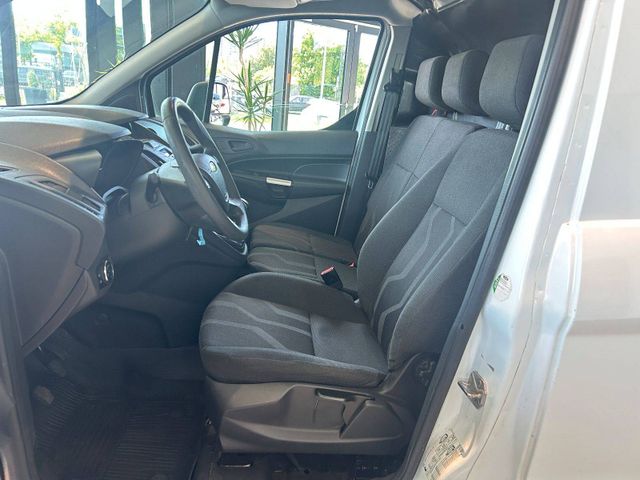 Fahrzeugabbildung Ford Transit AHK+KLIMA+EINPARKHILFE Transit Connect K