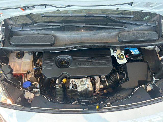 Fahrzeugabbildung Ford Transit AHK+KLIMA+EINPARKHILFE Transit Connect K