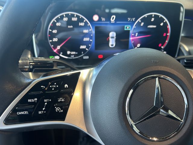 Fahrzeugabbildung Mercedes-Benz GLC 220 AUTOMATIK+NAVI+LEDER+360C KAMERA+LED GLC