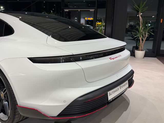 Fahrzeugabbildung Porsche Taycan Taycan GTS SportDesign Carbon PPF BOSE 3