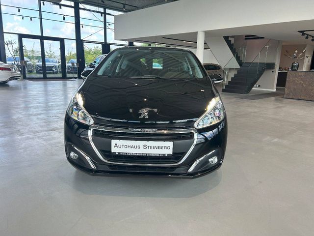 Fahrzeugabbildung Peugeot 208 TEMPOMAT+EINPARKHILFE+TÜV ASU NEU 208 Active