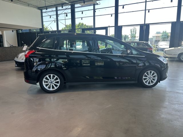 Fahrzeugabbildung Ford Grand C-Max AUTOMATIK+NAVIGATION+KAMERA+PDC Gran