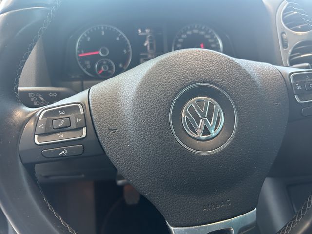 Fahrzeugabbildung Volkswagen Golf NAVIGATION+AHK+SHZ+PDC Golf Plus VI Life