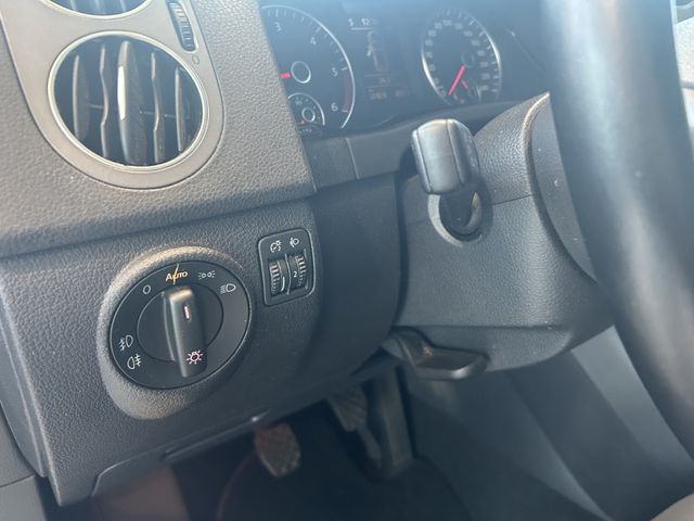 Fahrzeugabbildung Volkswagen Golf NAVIGATION+AHK+SHZ+PDC Golf Plus VI Life