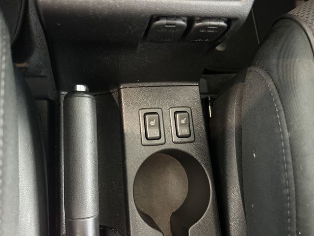 Fahrzeugabbildung Mazda 5 Center-Line AHK+SITZHEIZUNG+TEMPOMAT+PDC+7 SIT