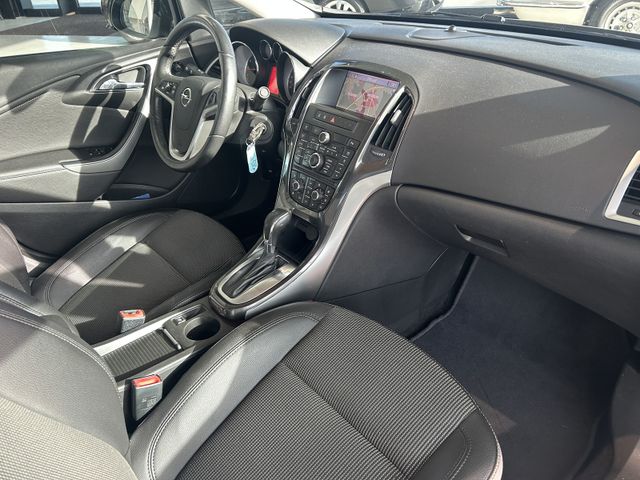 Fahrzeugabbildung Opel Astra AUTOMATIK+NAVIGATION+SHZ+TEMPOMAT+PDC Astr