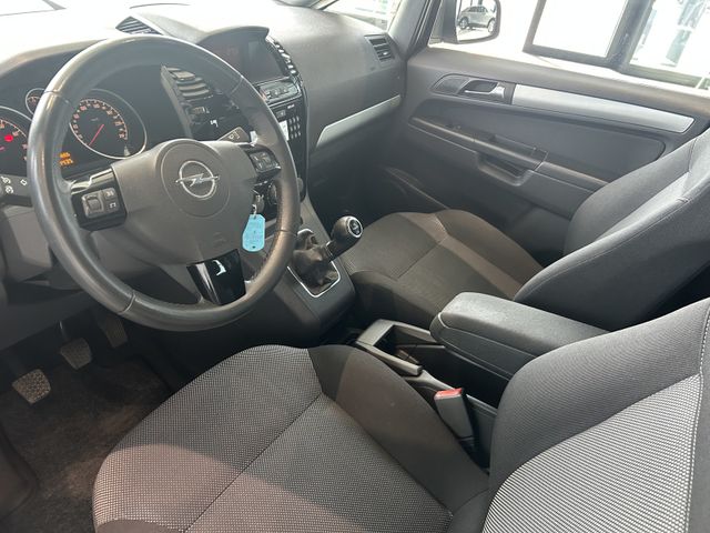 Fahrzeugabbildung Opel Zafira XENON+TEMPOMAT+7 SITZE+EINPARKHILFE Zafir
