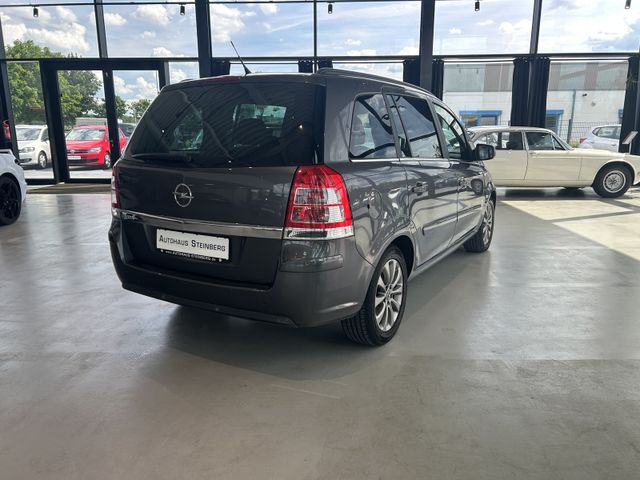 Fahrzeugabbildung Opel Zafira XENON+TEMPOMAT+7 SITZE+EINPARKHILFE Zafir