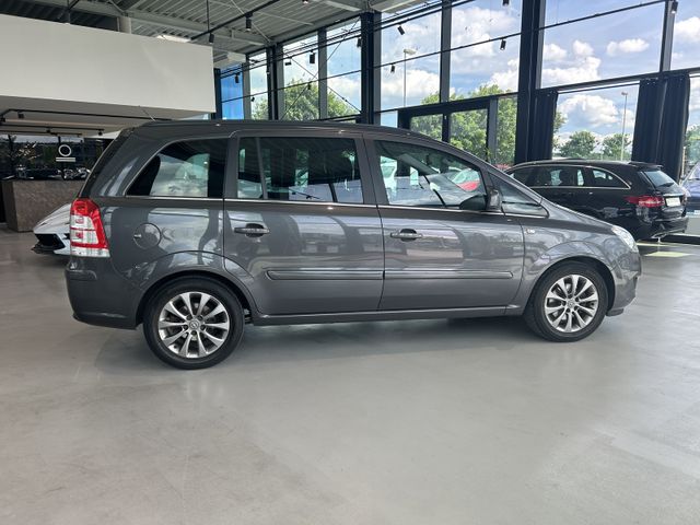 Fahrzeugabbildung Opel Zafira XENON+TEMPOMAT+7 SITZE+EINPARKHILFE Zafir