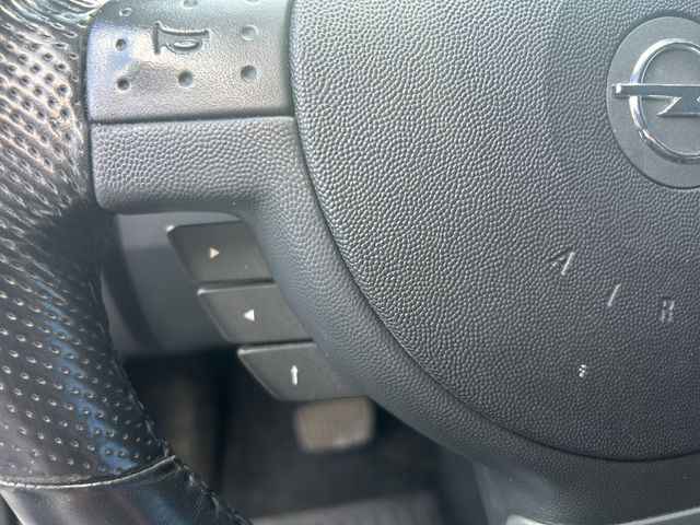 Fahrzeugabbildung Opel Meriva AUTOMATIK+EINPARKHILFE+TÜV ASU NEU Meriva
