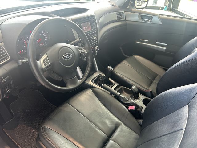 Fahrzeugabbildung Subaru Forester LEDER+PANO+KAMERA+AHK+SHZ Forester Excl