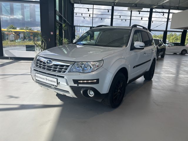 Fahrzeugabbildung Subaru Forester LEDER+PANO+KAMERA+AHK+SHZ Forester Excl