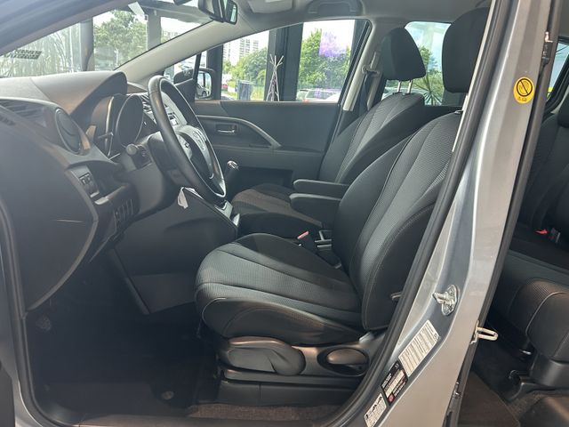 Fahrzeugabbildung Mazda 5 Center-Line AHK+SITZHEIZUNG+TEMPOMAT+PDC+7 SIT