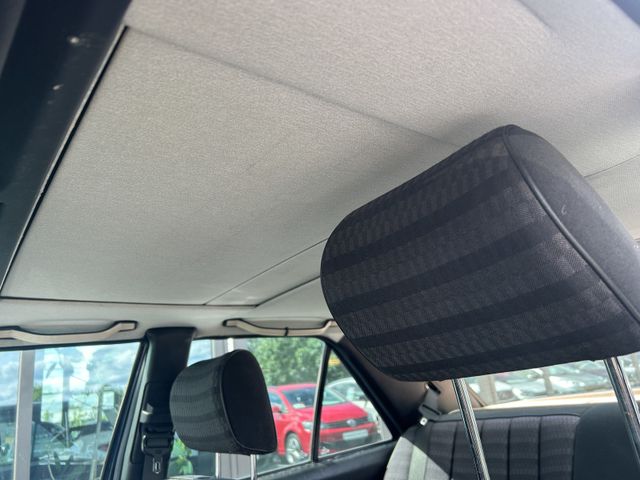 Fahrzeugabbildung Mercedes-Benz 190 H KENNZEICHEN+AUTOMATIK+SCHECKHEFT