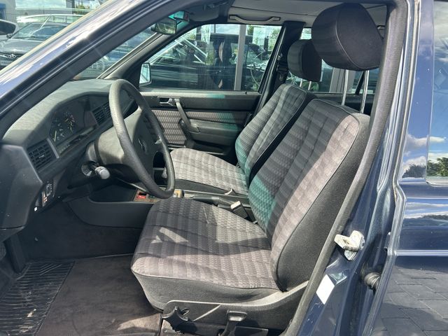 Fahrzeugabbildung Mercedes-Benz 190 H KENNZEICHEN+AUTOMATIK+SCHECKHEFT