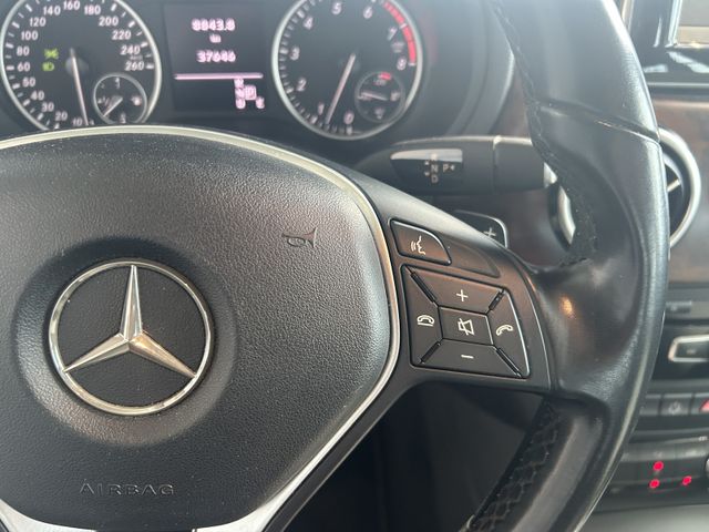 Fahrzeugabbildung Mercedes-Benz B 180 AUTOMATIK+NAVI+KAMERA+SHZ+TEMPOMAT+PDC B 1