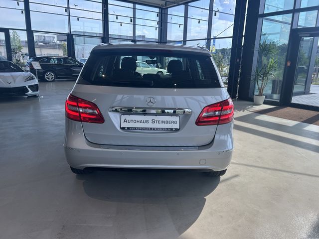 Fahrzeugabbildung Mercedes-Benz B 180 AUTOMATIK+NAVI+KAMERA+SHZ+TEMPOMAT+PDC B 1