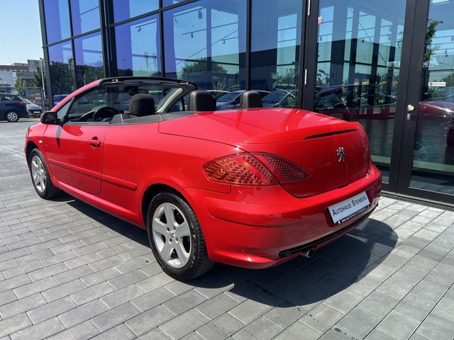 Fahrzeugabbildung Peugeot 307 CABRIO+TEMPOMAT+ALU+TÜV ASU NEU 307 CC Tenda