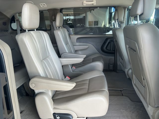 Fahrzeugabbildung Lancia Voyager AUTOMATIK+LEDER+7 SITZE+SHZ+PDC Voyager