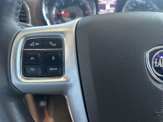 Fahrzeugabbildung Lancia Voyager AUTOMATIK+LEDER+7 SITZE+SHZ+PDC Voyager
