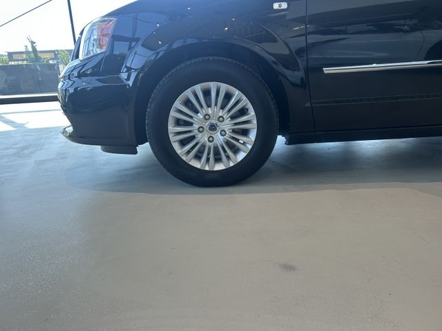 Fahrzeugabbildung Lancia Voyager AUTOMATIK+LEDER+7 SITZE+SHZ+PDC Voyager