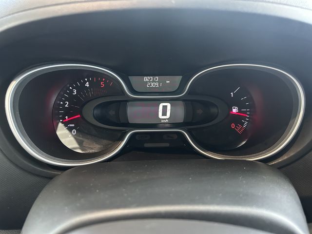 Fahrzeugabbildung Renault Trafic KASTEN+AHK+KLIMA+DACHTRÄGER Trafic III