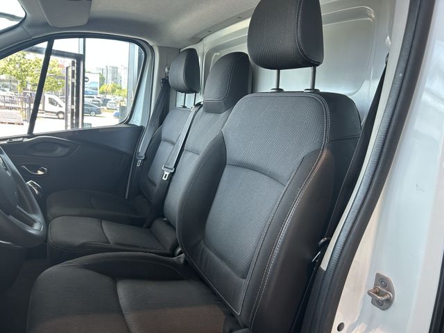 Fahrzeugabbildung Renault Trafic KASTEN+AHK+KLIMA+DACHTRÄGER Trafic III