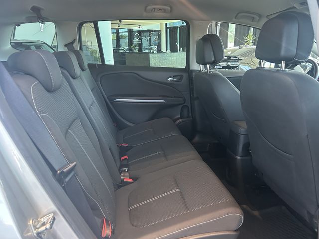 Fahrzeugabbildung Opel Zafira NAVIGATION+KAMERA+AHK+SHZ+1.HAND Zafira C