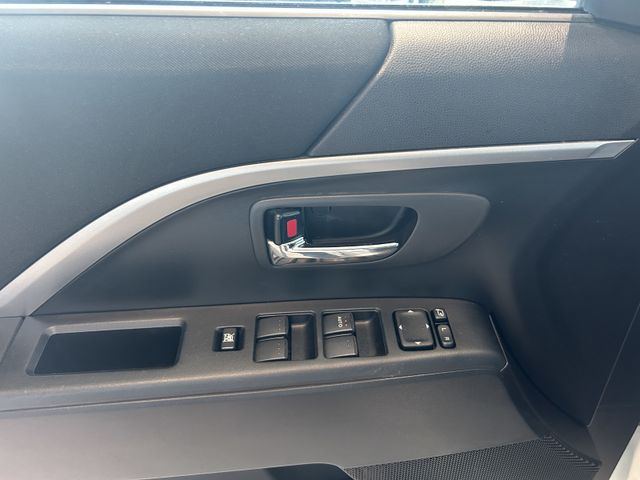 Fahrzeugabbildung Mazda 5 Center-Line AHK+SITZHEIZUNG+TEMPOMAT+PDC+7 SIT