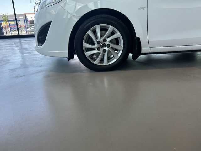 Fahrzeugabbildung Mazda 5 Center-Line AHK+SITZHEIZUNG+TEMPOMAT+PDC+7 SIT
