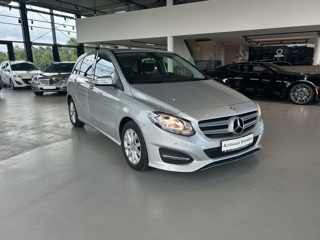 Fahrzeugabbildung Mercedes-Benz B 180 NAVIGATION+SHZ+TEMPOMAT+PDC B 180 B B 180