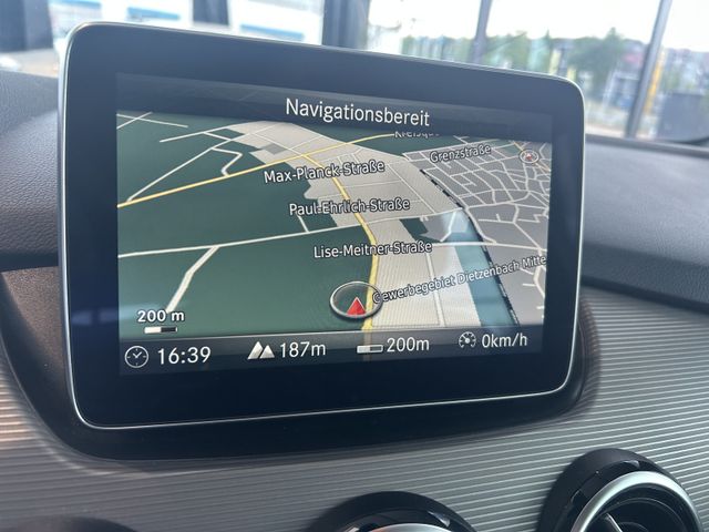 Fahrzeugabbildung Mercedes-Benz B 180 NAVIGATION+SHZ+TEMPOMAT+PDC B 180 B B 180
