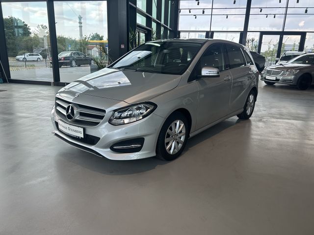 Fahrzeugabbildung Mercedes-Benz B 180 NAVIGATION+SHZ+TEMPOMAT+PDC B 180 B B 180