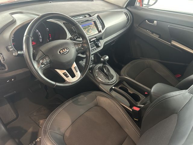 Fahrzeugabbildung Kia Sportage AUTOMATIK+NAVI+LEDER+KAMERA+XENON Sport