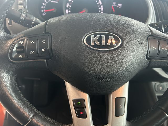 Fahrzeugabbildung Kia Sportage AUTOMATIK+NAVI+LEDER+KAMERA+XENON Sport