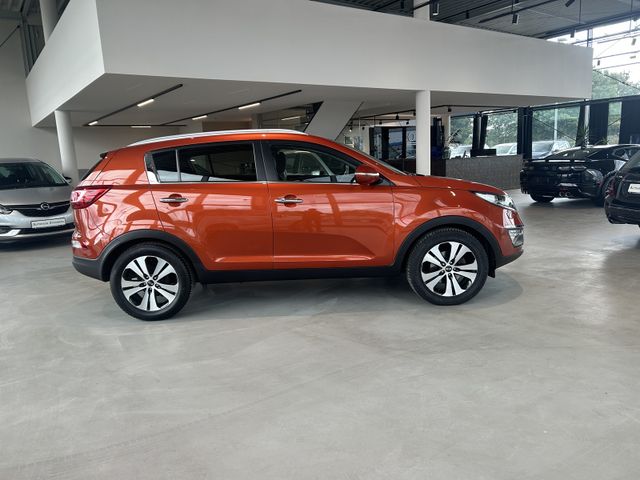 Fahrzeugabbildung Kia Sportage AUTOMATIK+NAVI+LEDER+KAMERA+XENON Sport