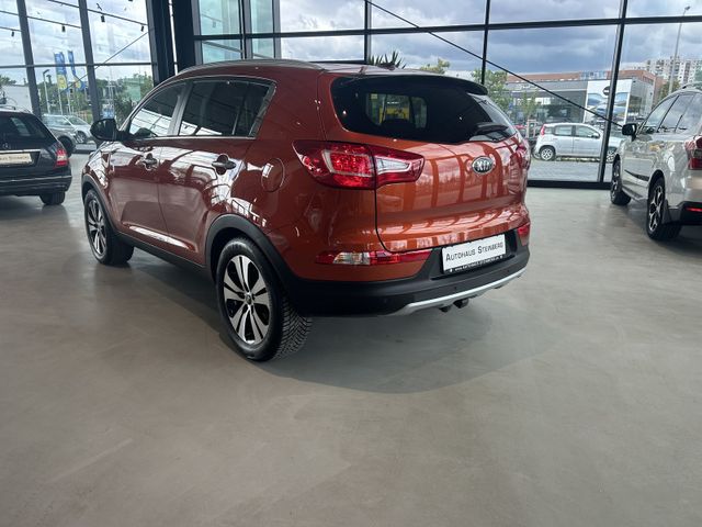 Fahrzeugabbildung Kia Sportage AUTOMATIK+NAVI+LEDER+KAMERA+XENON Sport