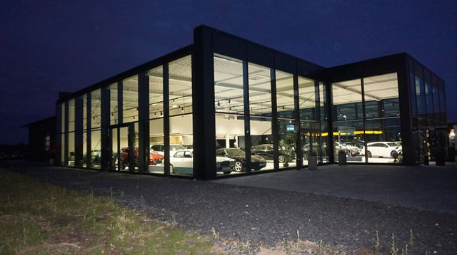 Fahrzeugabbildung Mercedes-Benz GLC 250 4Matic Exclusive 1.Hand Navi ParkAssist