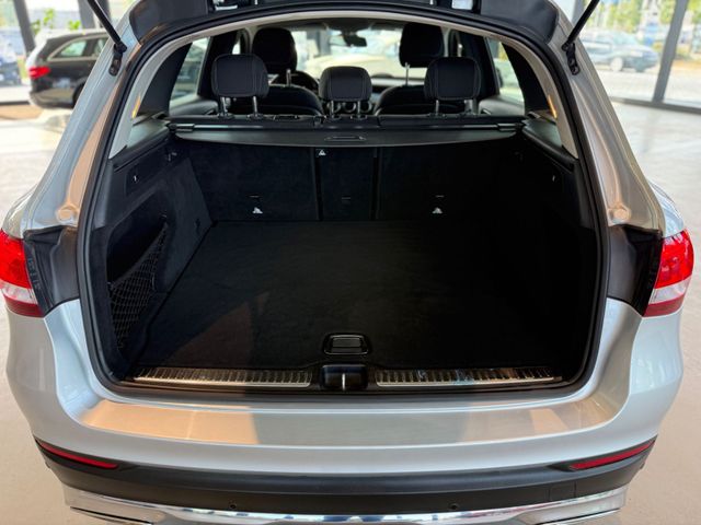 Fahrzeugabbildung Mercedes-Benz GLC 250 GLC 250 4Matic Exclusive 1.Hand Navi Par