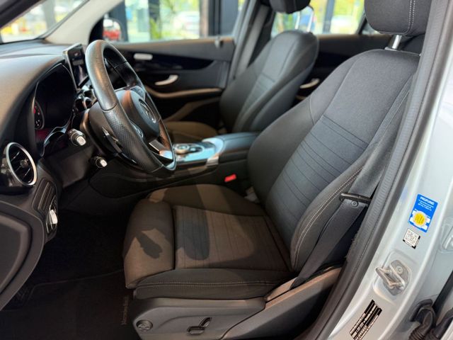Fahrzeugabbildung Mercedes-Benz GLC 250 GLC 250 4Matic Exclusive 1.Hand Navi Par