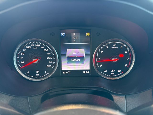 Fahrzeugabbildung Mercedes-Benz GLC 250 GLC 250 4Matic Exclusive 1.Hand Navi Par